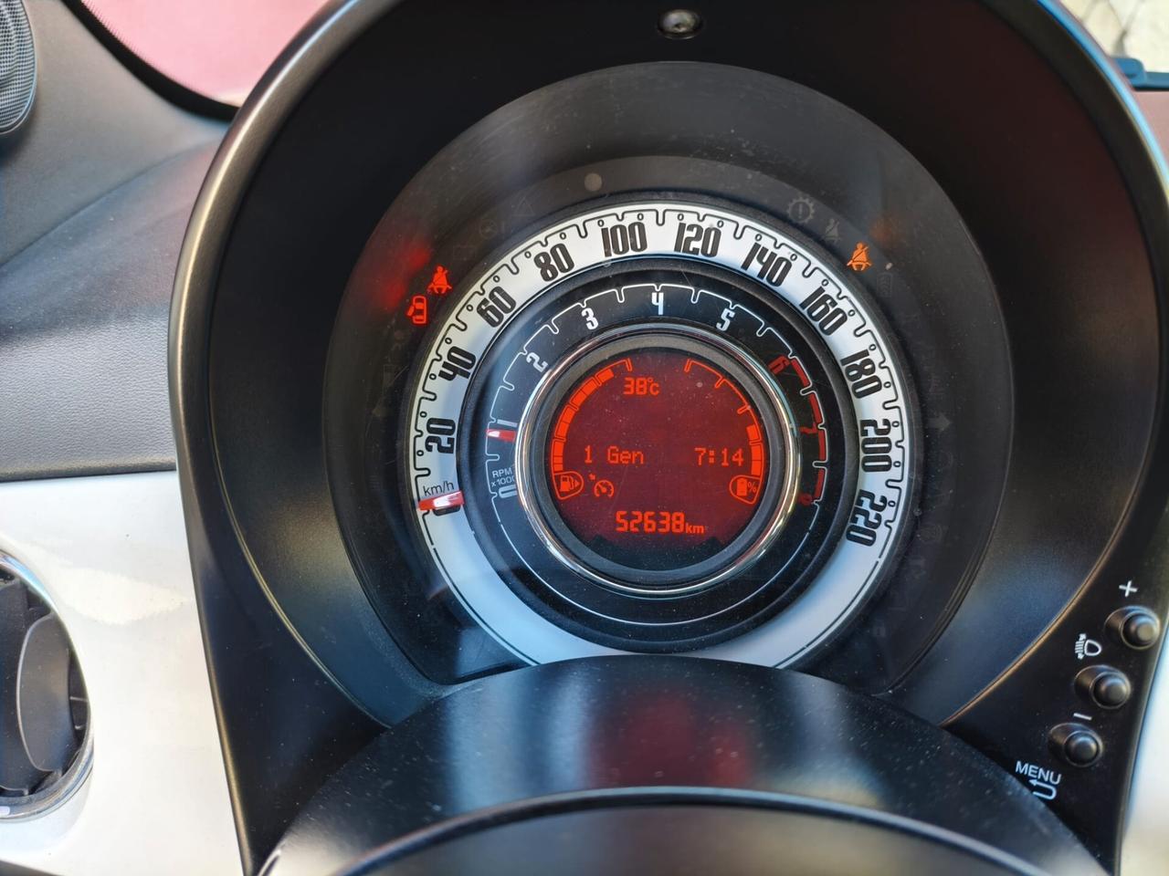 Fiat 500 1.0 Hybrid Dolcevita