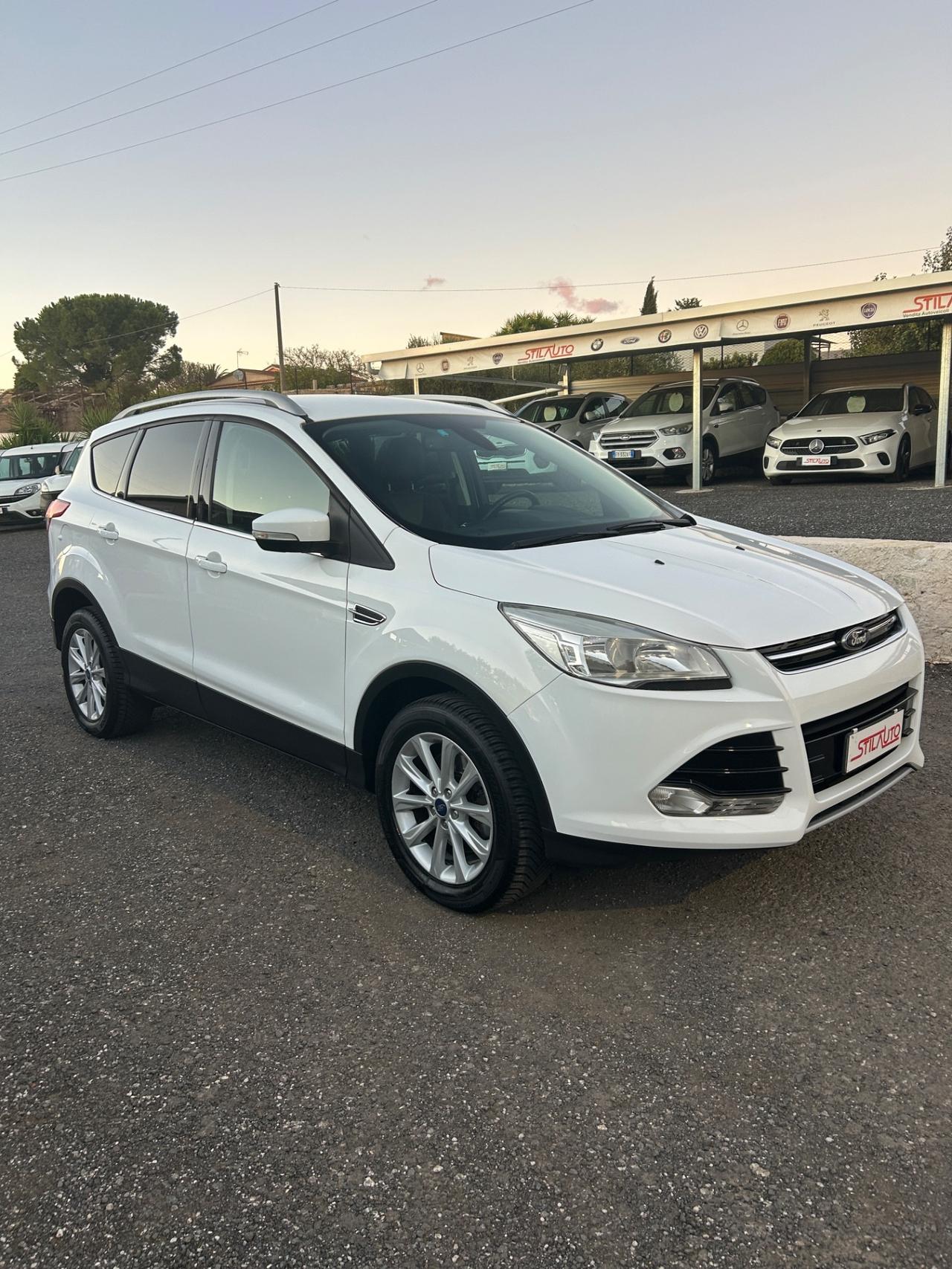 Ford Kuga 2.0 TDCI 120 CV S&S 2WD Titanium