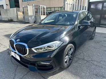 BMW 118 d 5p. Luxury