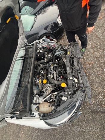 Renault Clio TCe 90 CV 5 Porte Techno - 2023