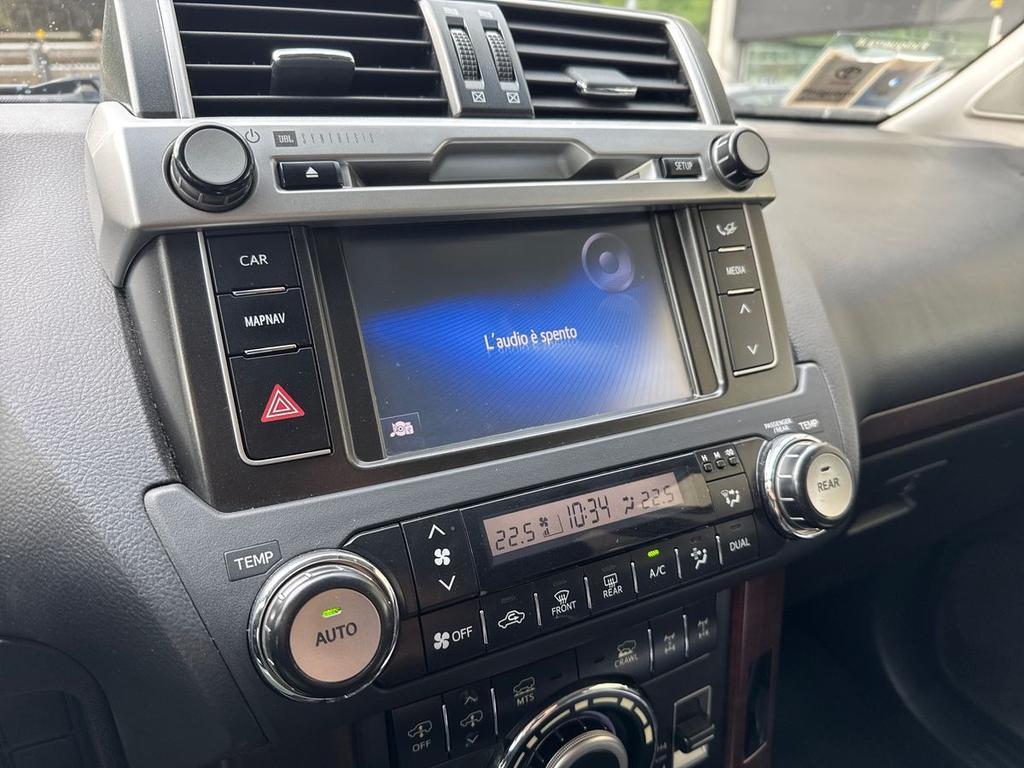 Toyota Land Cruiser 3.0 d-4d Style 5p auto