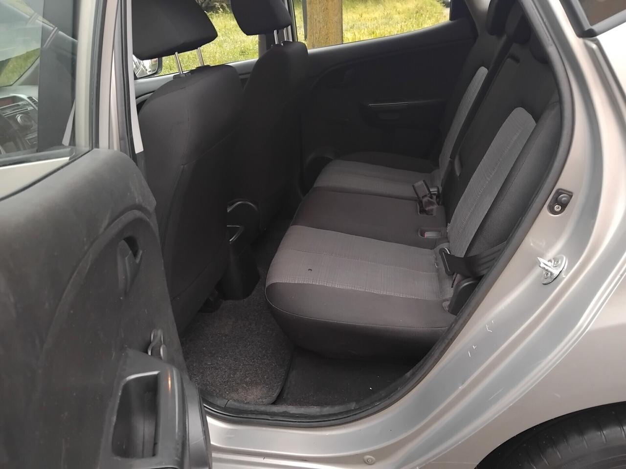 Kia Venga 1.4 CRDi 90CV Cool 5 PORTE EURO 5 KM 140 MILA IDEALE X NEO PATENTATI A 3.999 EURO