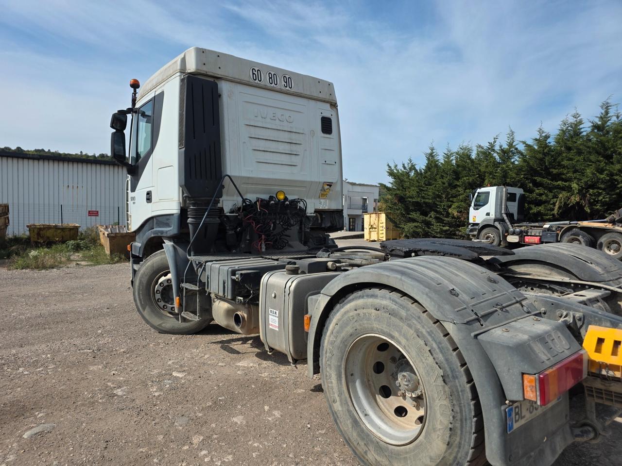 IVECO Stralis AS440S50T/P – 500 CV – Cambio manuale – solo circa 375.000 km