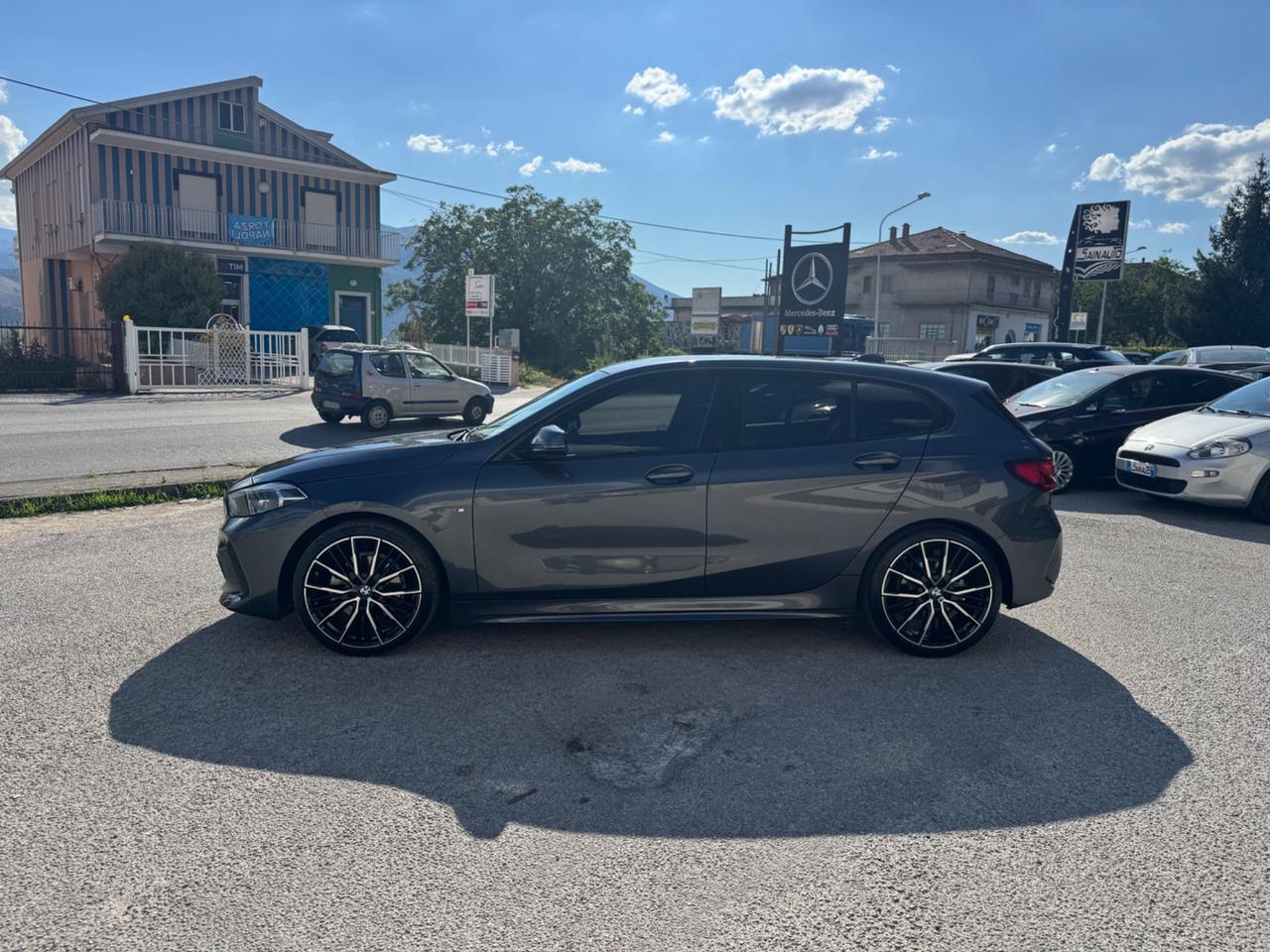 Bmw 118 118d 5p. Msport
