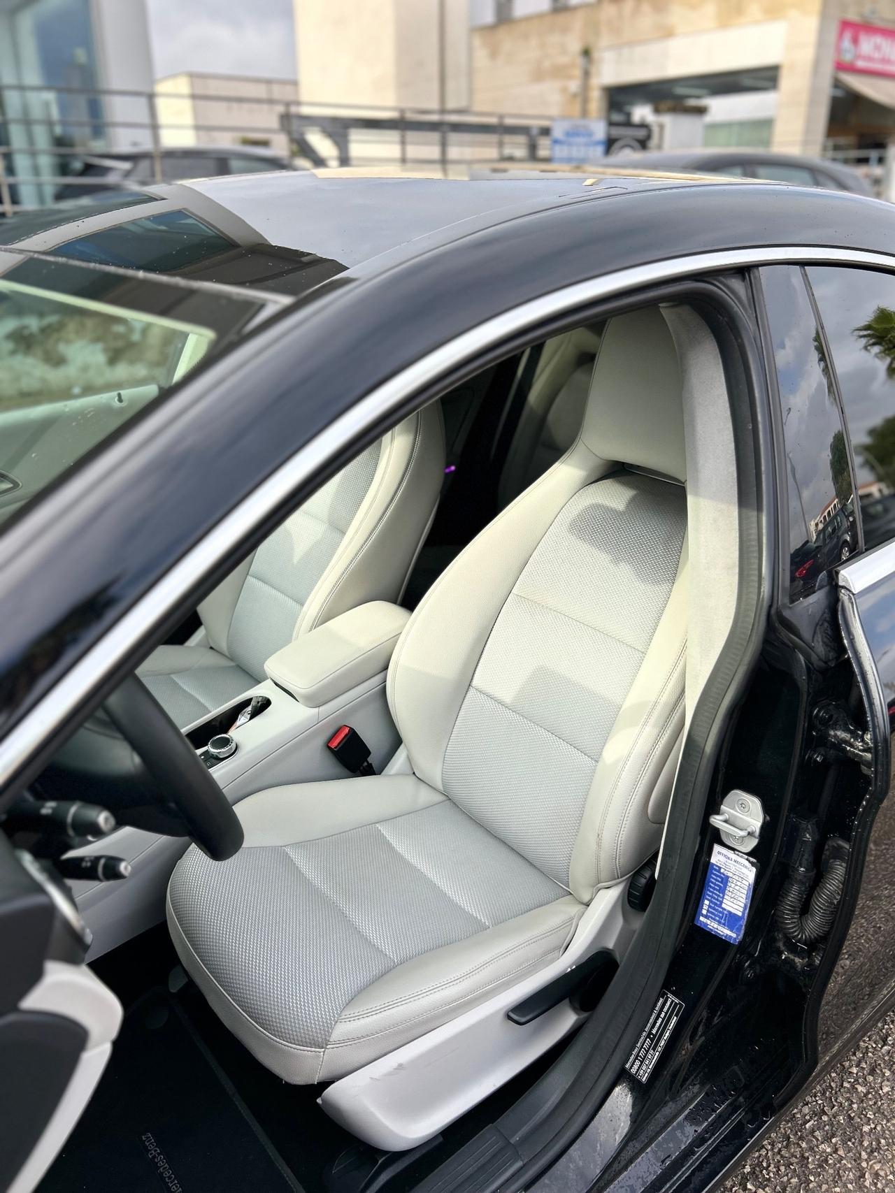 Mercedes-benz CLA 180 d Sport guidabile neopatentati