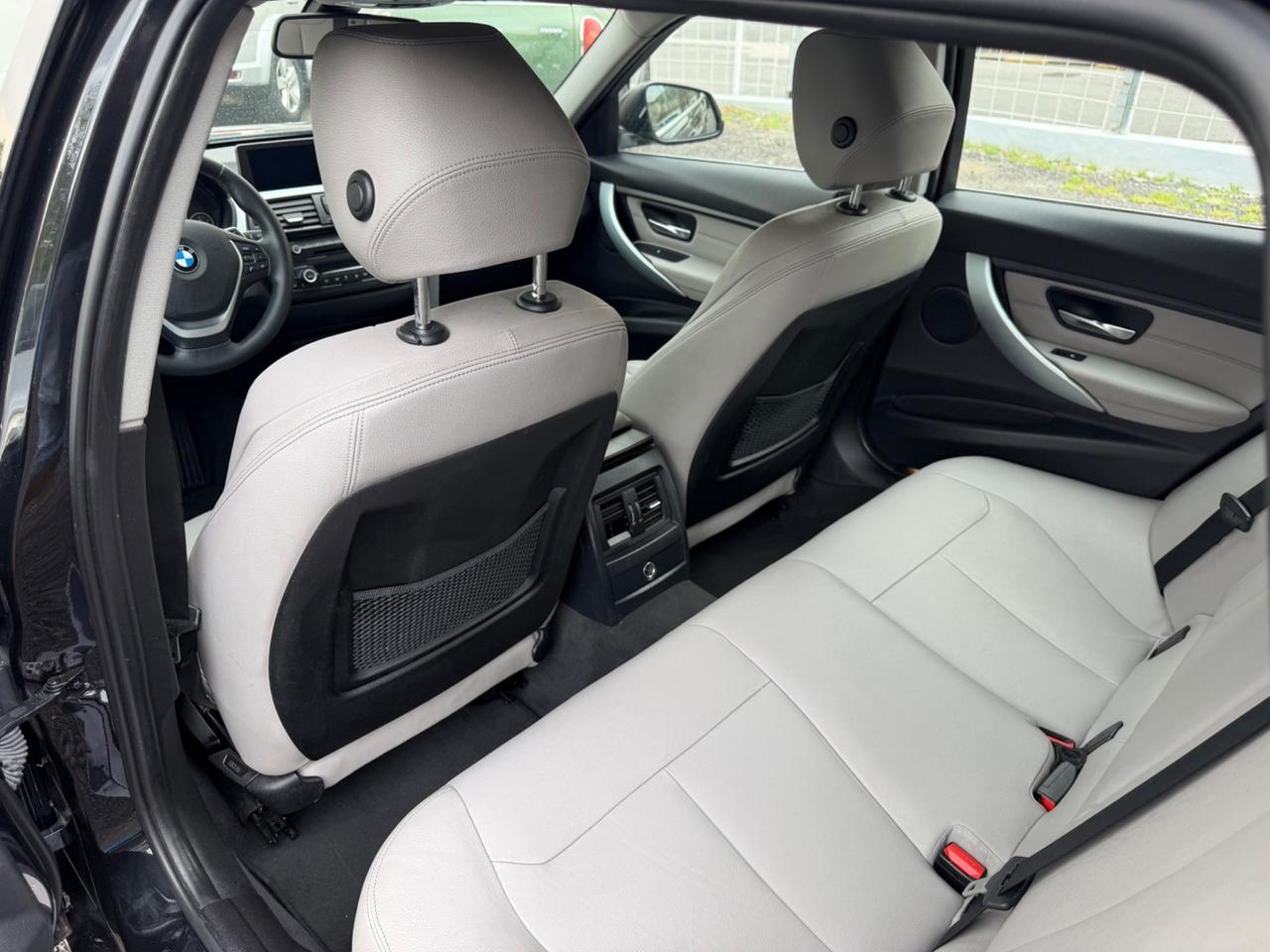 Bmw 320 320d xDrive Touring Msport