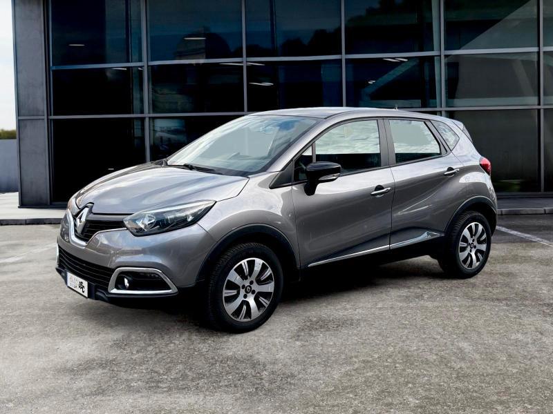Renault Captur 1.5 dci 90cv ADATTA NEOPATENTATIE6