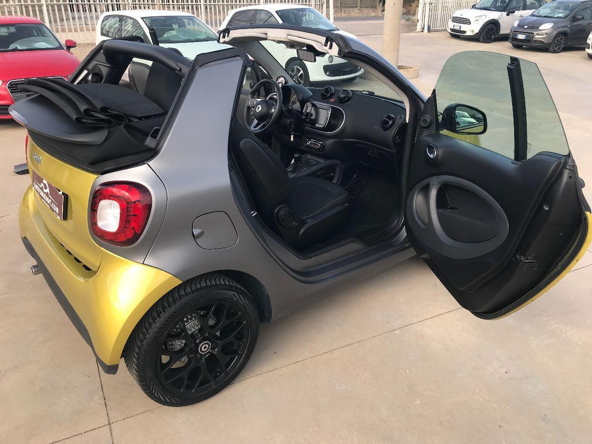 SMART Fortwo Cabrio fortwo 90 0.9T twinamic cabrio Passion