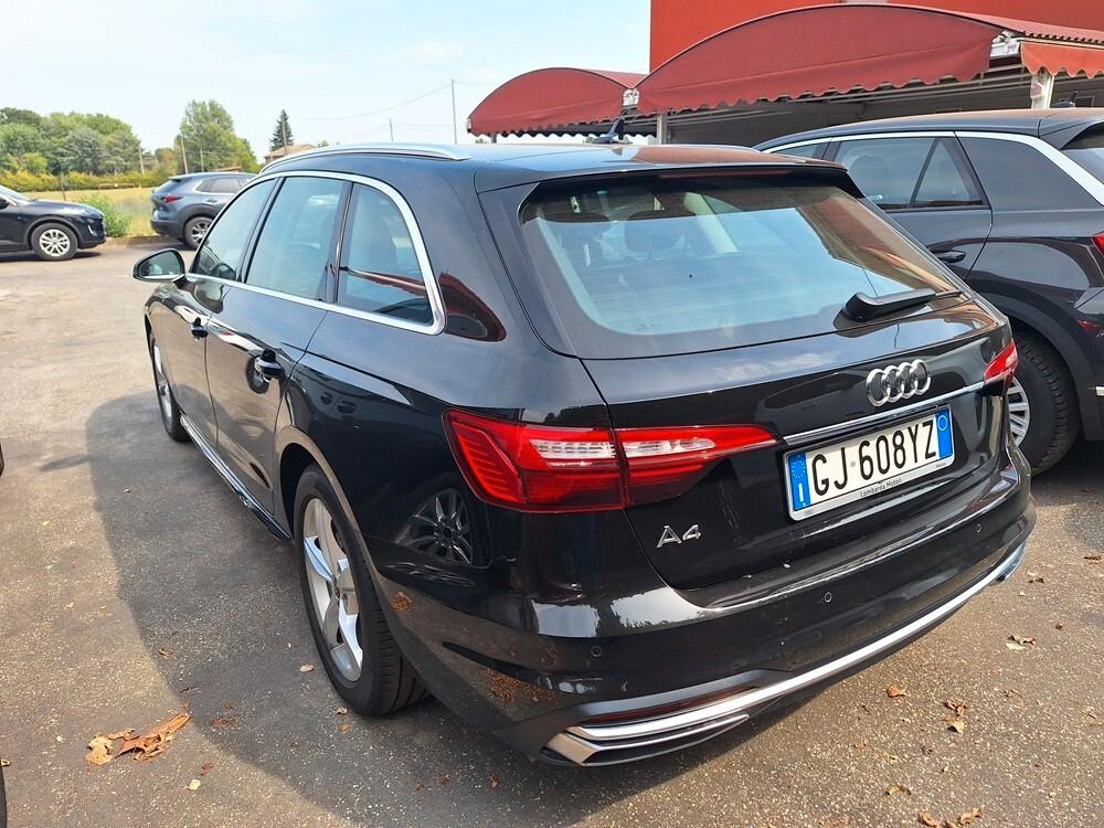 Audi A4 Avant 35 TFSI S tronic Business Advanced