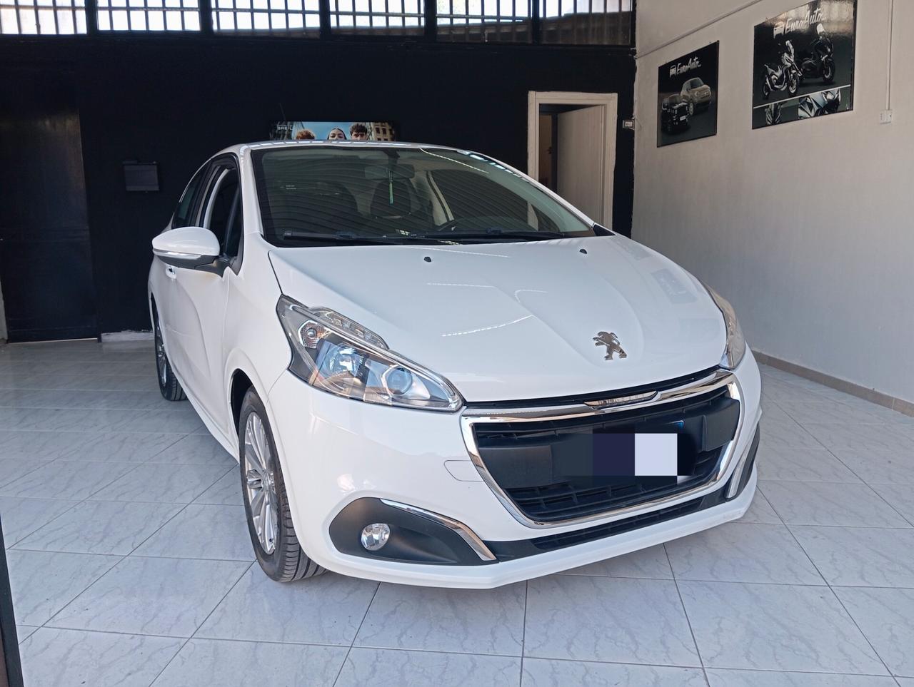 Peugeot 208 1.2 Benz/ GPL 2016 CON GARANZIA