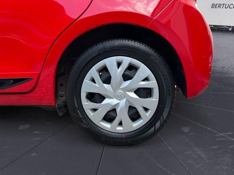Toyota Yaris 1.0 72 CV 5 porte Active