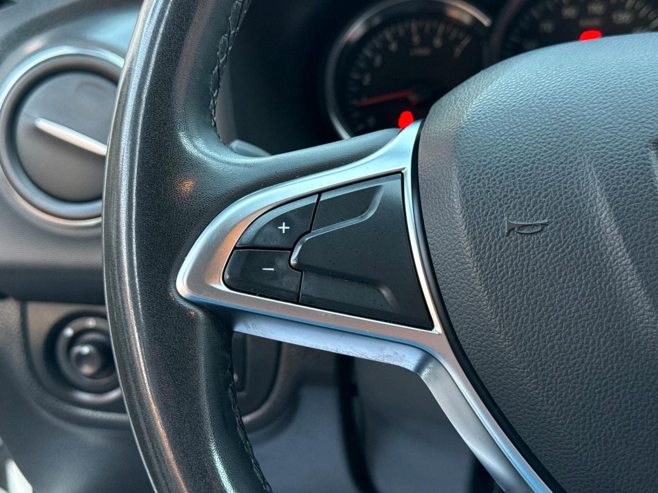 Dacia Sandero 0.9 TCe 90CV NAVI CAMERA LED - 2018