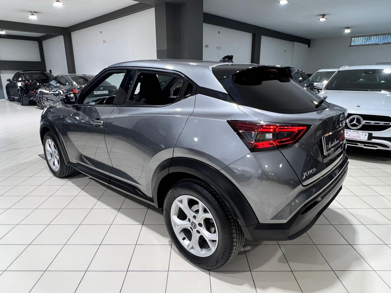 Nissan Juke 1.0 DIG-T 114 CV N-Connecta