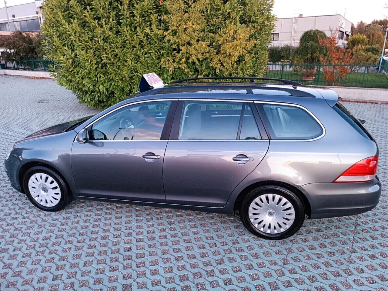 Volkswagen Golf 5 Var. 1.9 TDI Comfortline