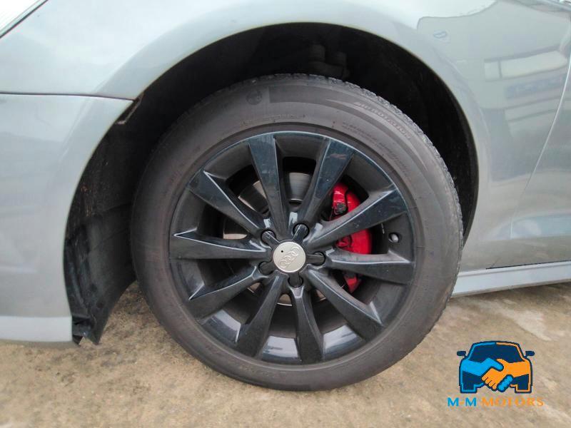 Audi A6 Avant 2.0 tdi ultra 190cv s-tronic