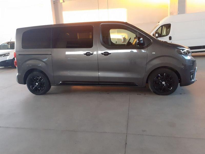 Toyota Proace Verso Proace Verso 2.0D 180 CV L1 D Black Edition per commercianti