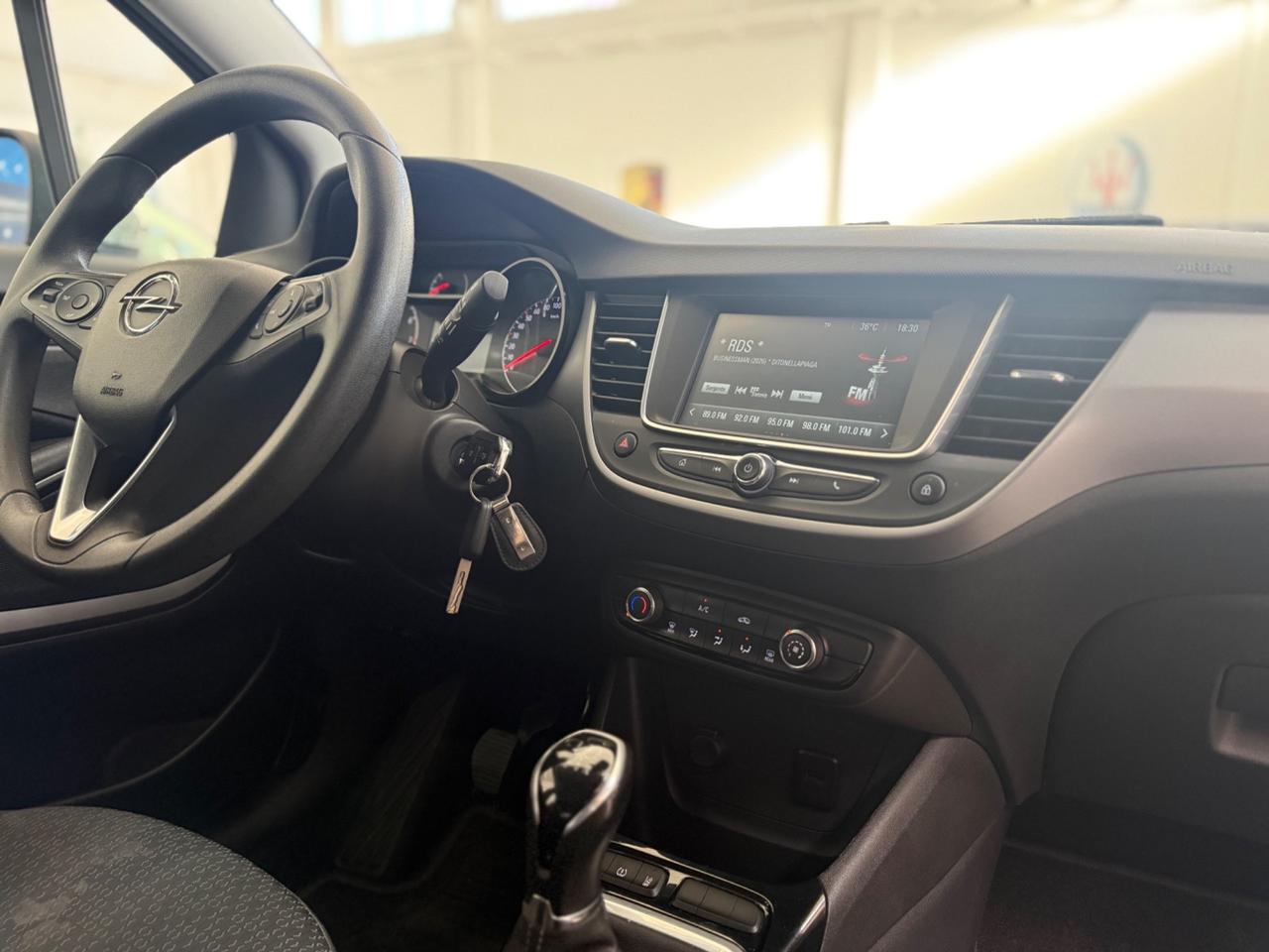 Opel Crossland X 1.2 12V Innovation OK NEOPATENTATI