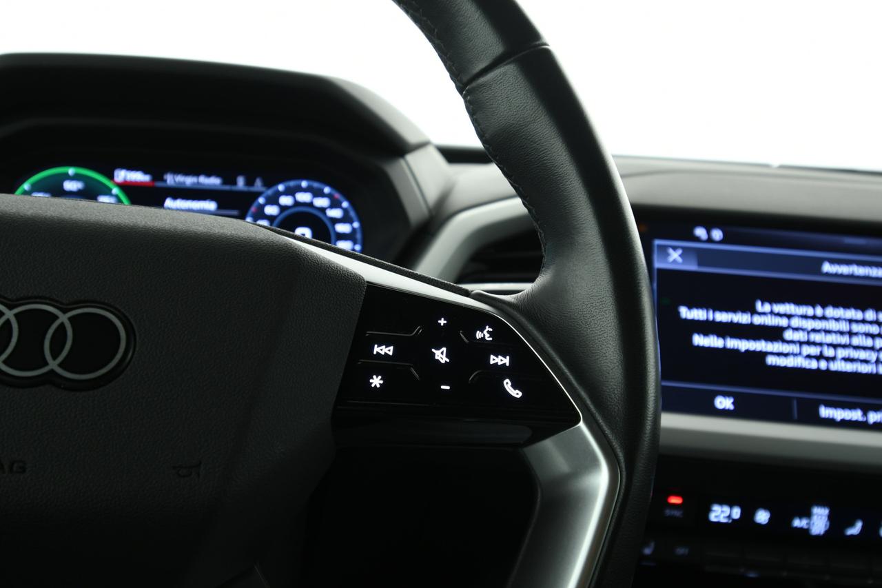 AUDI Q4 Sportback e-tron 40 CAMERA+ACC+APP CONNECT