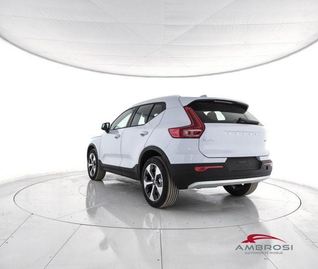 VOLVO XC40 B3 Mild hybrid Benzina Core