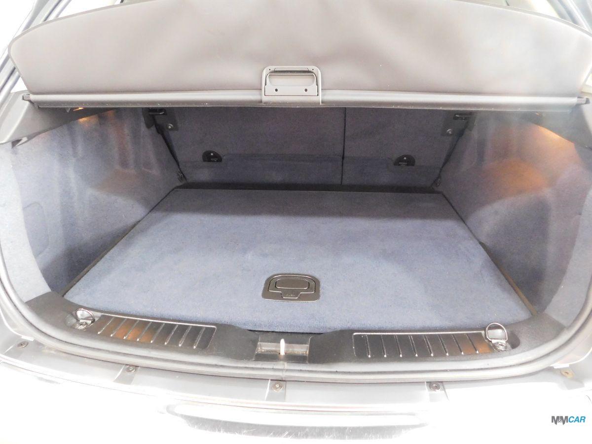 FIAT - Croma - 1.9 Multijet 16V Emotion