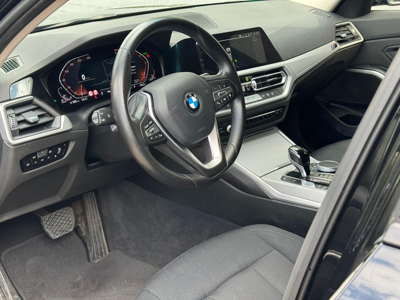 Bmw 318 320d 48V MHEV Business Advantage