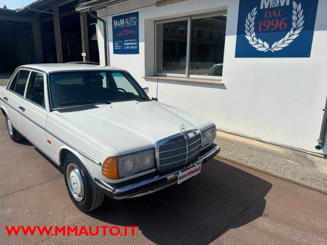 MERCEDES-BENZ 200 200 !!!!!!