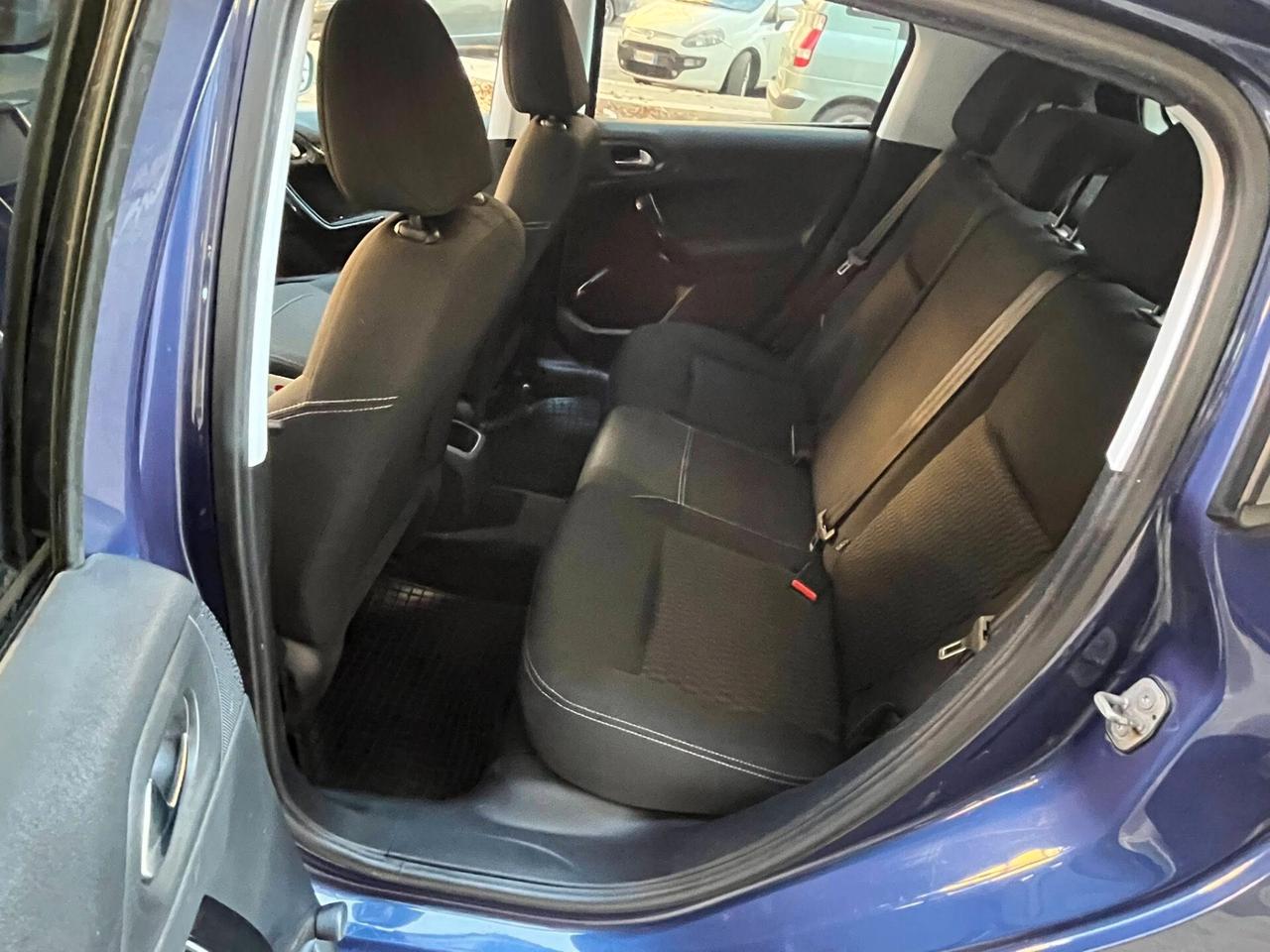 Peugeot 208 BlueHDi 75 5 porte Allure