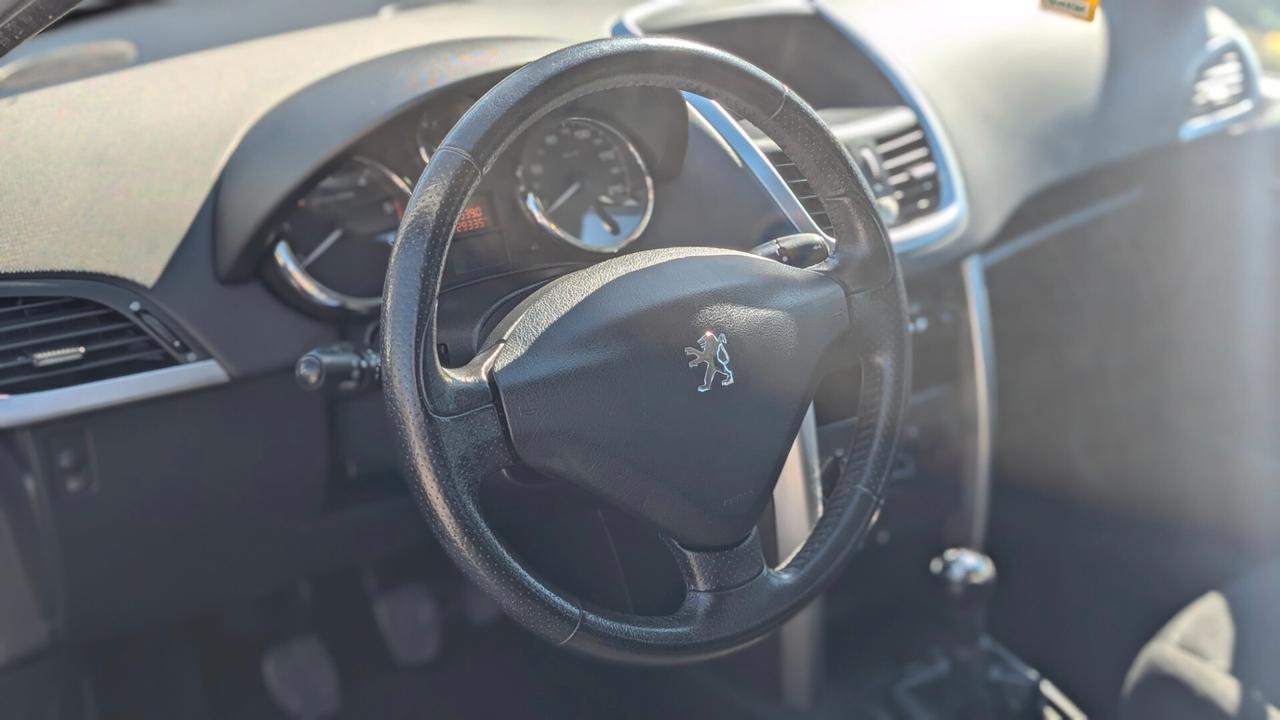 Peugeot 207 1.4 HDi 70CV 5p. XS