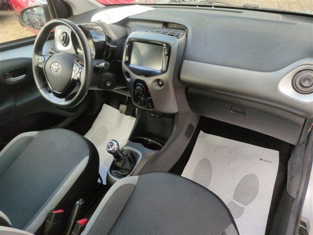 TOYOTA Aygo 1.0 VVT-i GPL x-play TELECAMERA,CARPLAY,CRUISE ..