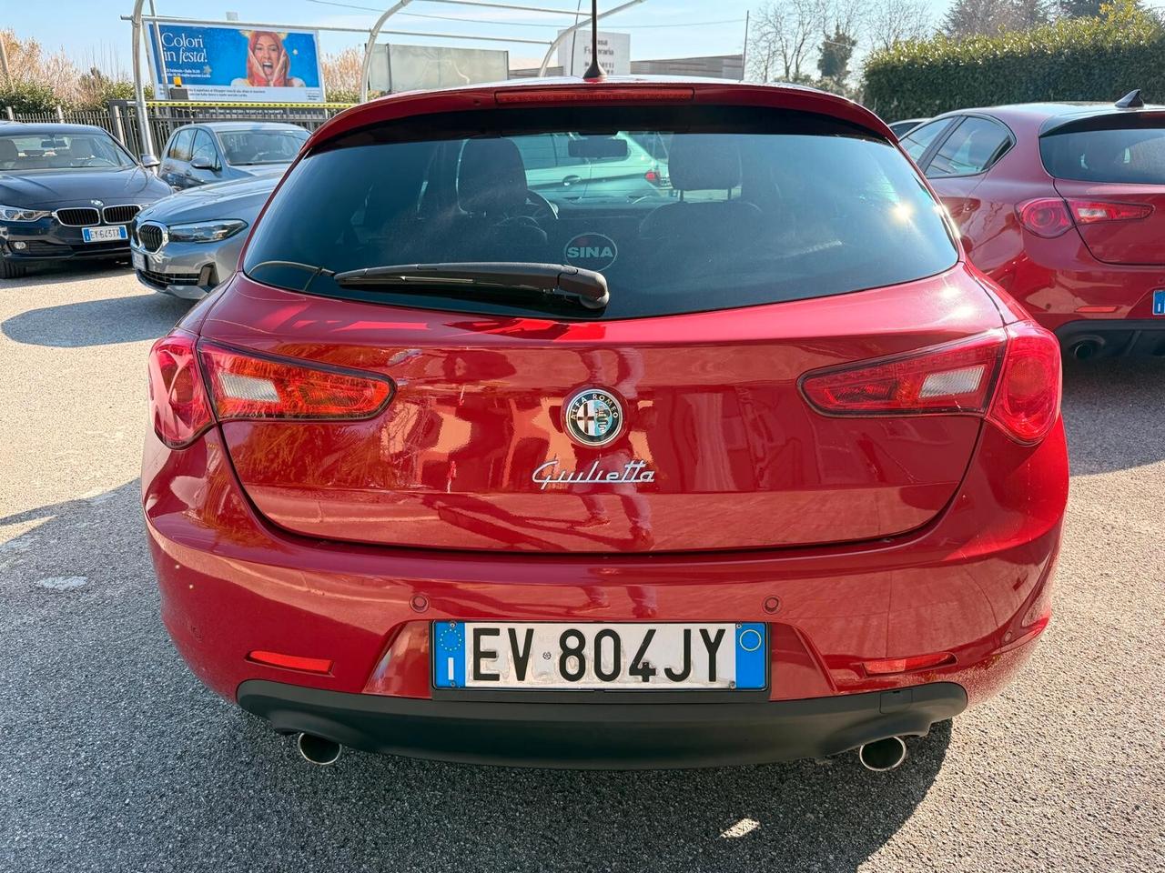 Alfa Romeo Giulietta 2.0 JTDm-2 150 CV QV Line