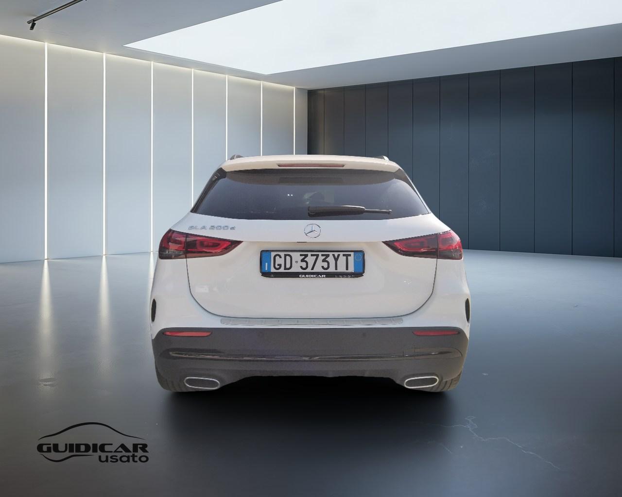 Mercedes-Benz GLA-H247 2020 - GLA 200 d Premium auto