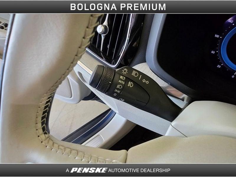 Volvo V60 Cross Country V60 Cross Country B4 (d) AWD automatico Plus