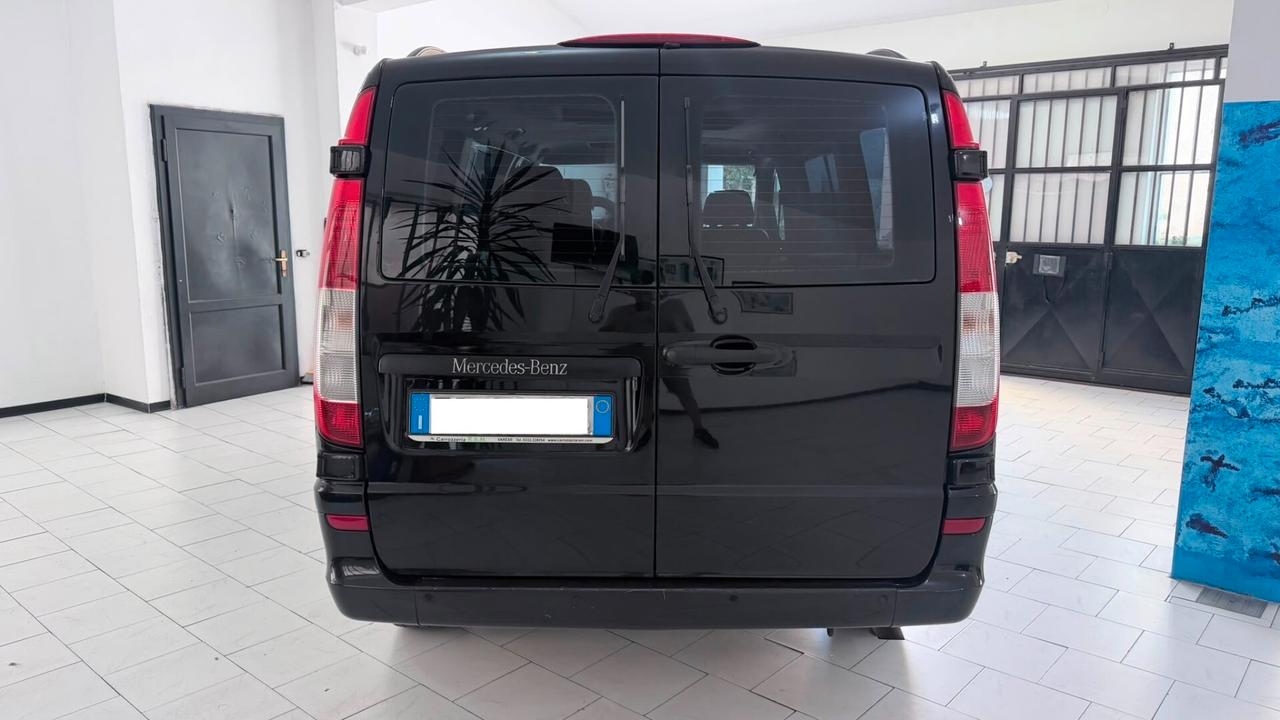 Mercede Vito 2.2 CDI Vetrato 5 posti 4x4 GANCIO TRAINO