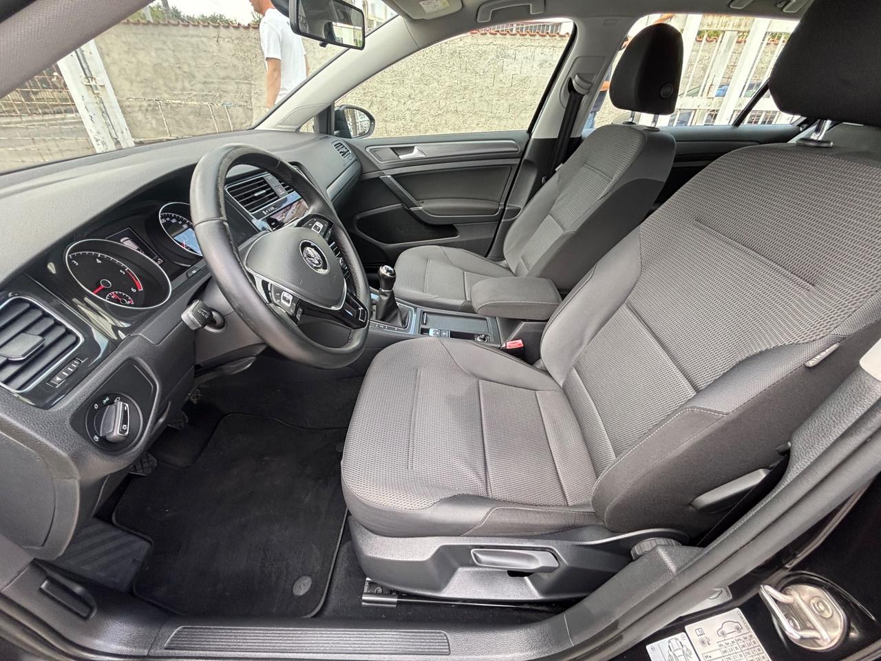 VW GOLF 1.6TDI 115CV EXECUTIVE LED SOLI 80.000KM
