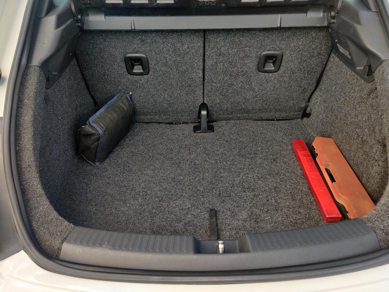 Volkswagen Maggiolino 1.6 TDI Design
