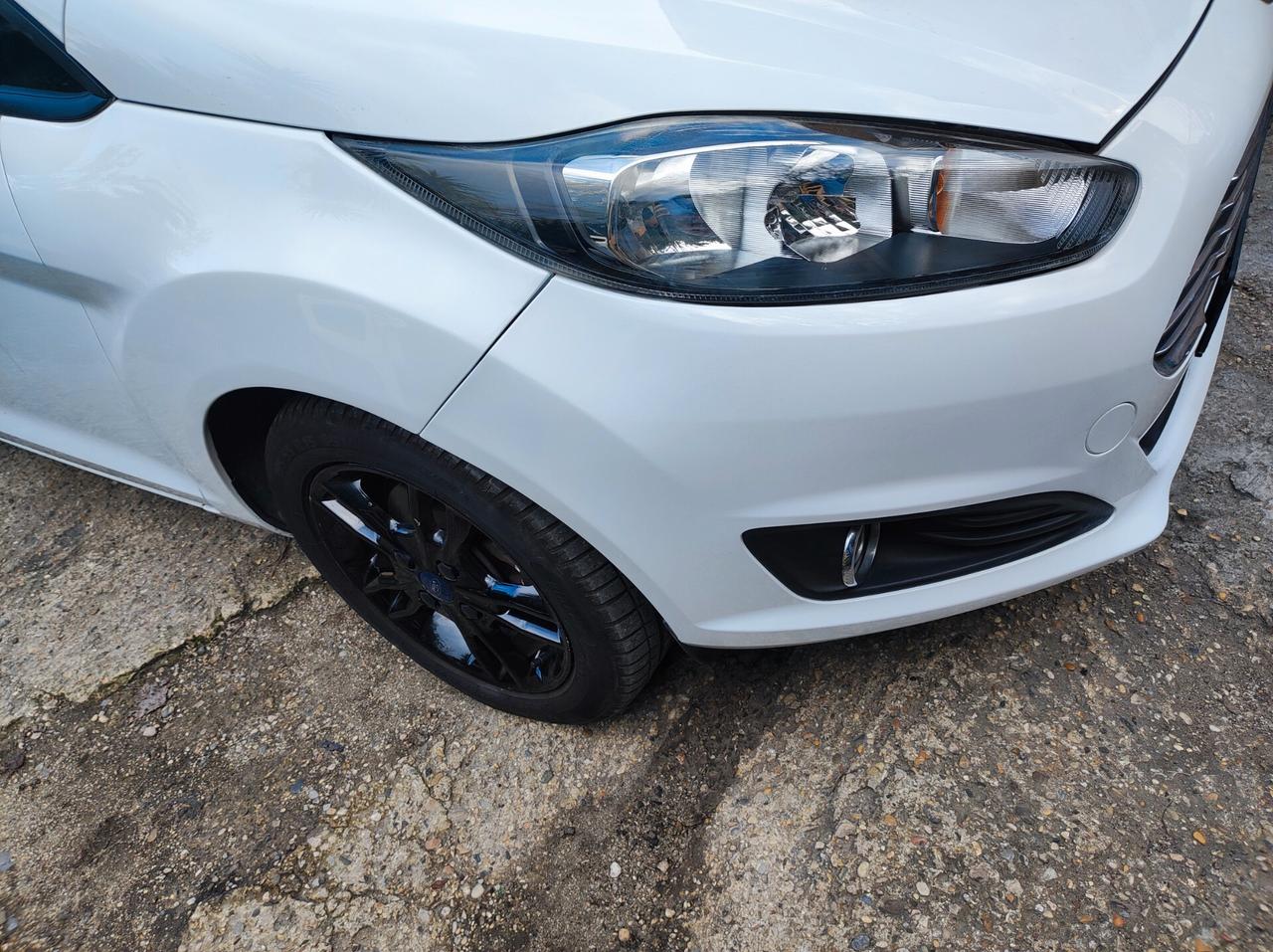Ford Fiesta 1.0 100CV AUTOMATICA Black & White Edition