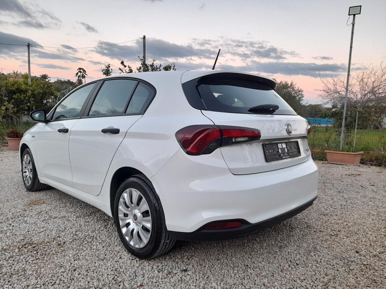 Fiat Tipo 1.0 5 porte City Life anno 2021