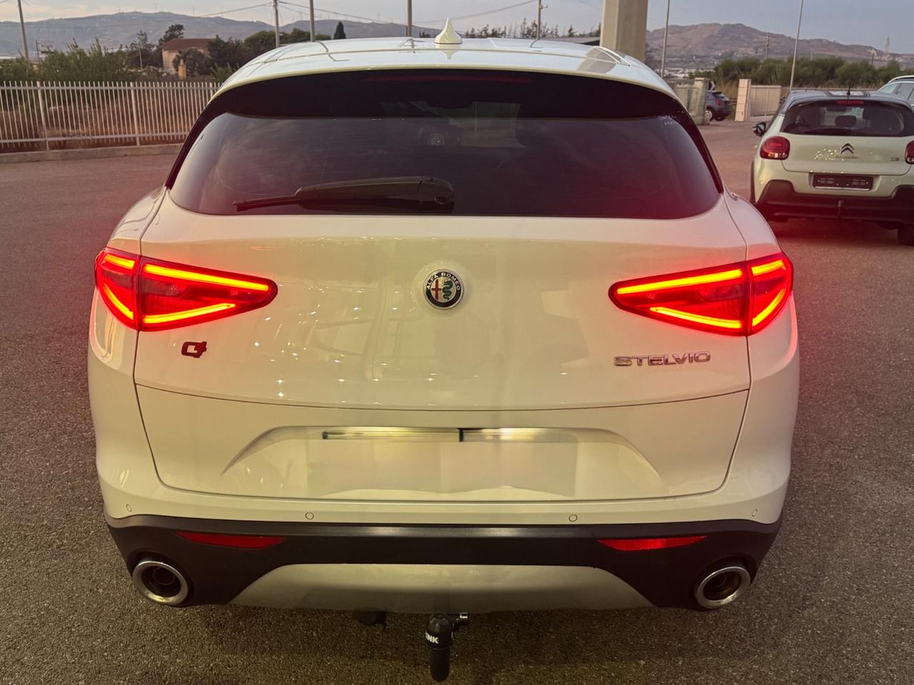 Alfa Romeo Stelvio 2.2 Turbodiesel 210 CV AT8 Q4 Super