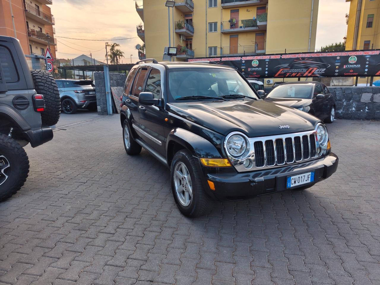 Jeep Cherokee 2.8 CRD Sport