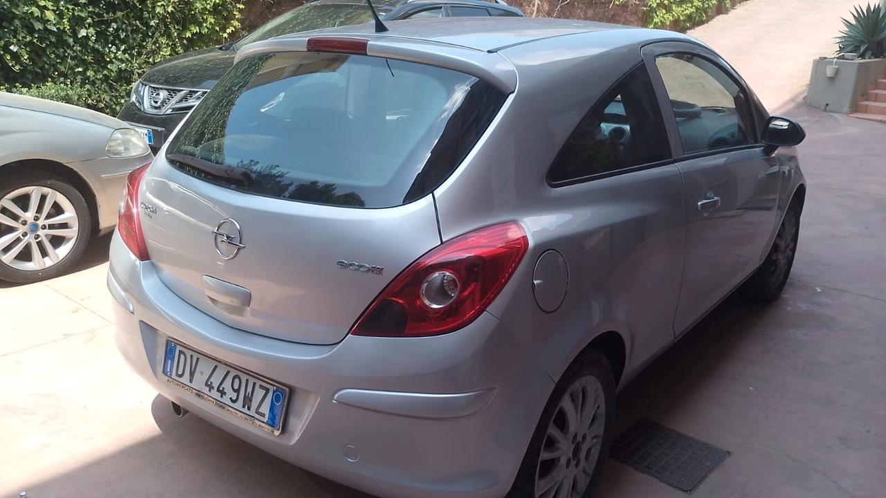 Opel Corsa 1.3 CDTI - 2009