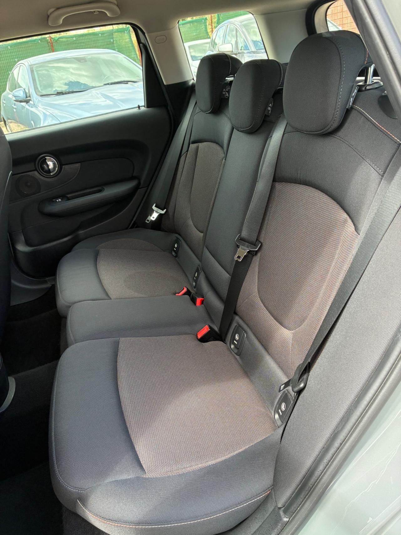 Mini Cooper D Clubman 2.0
