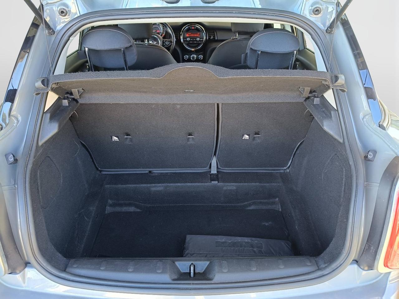 MINI Mini IV F55-F56 2014 - Mini 1.5 One D Boost 5p my18