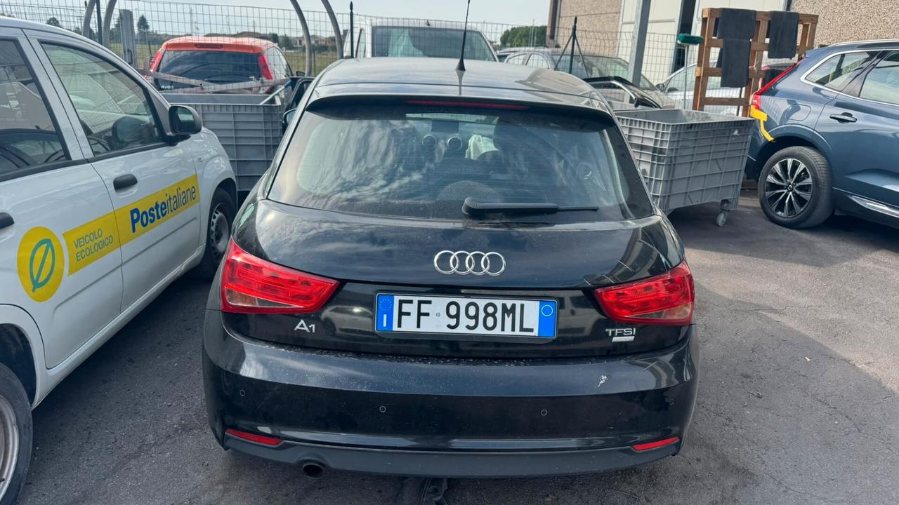 Audi A1 SPB 1.0 TFSI ultra Design