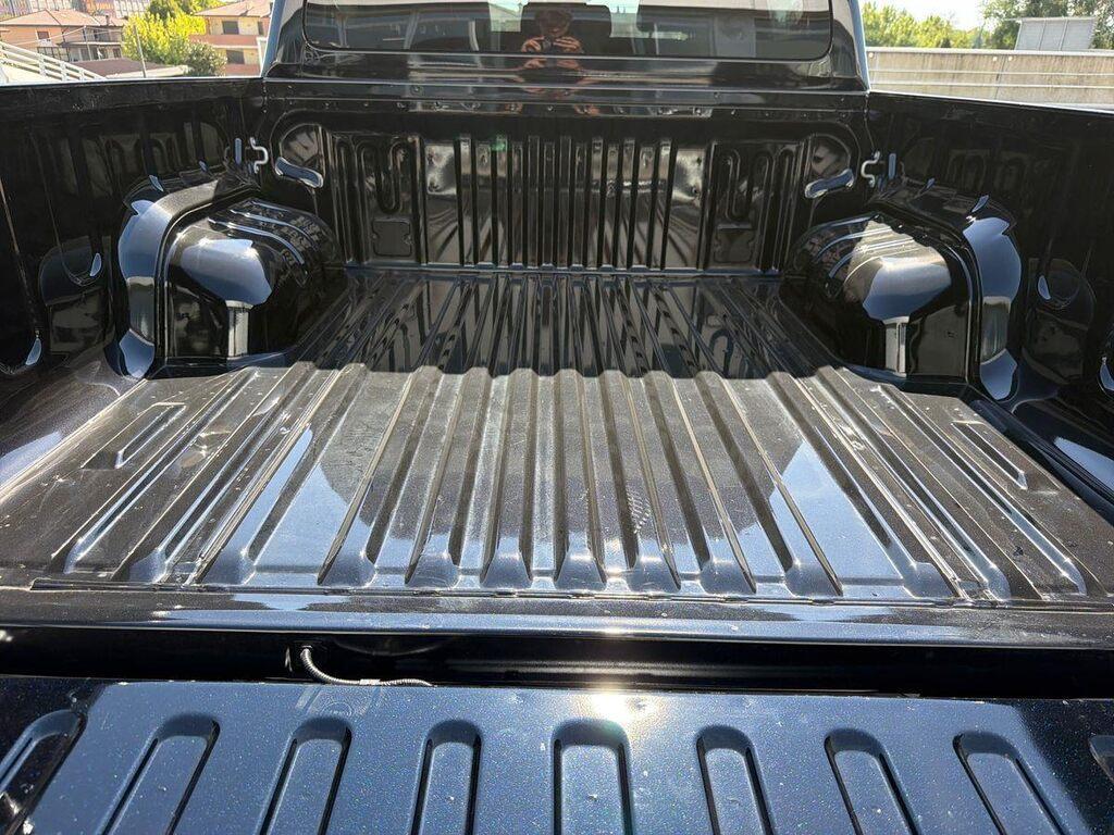 Toyota Hilux 2.8 d-4d 48V double cab Executive auto