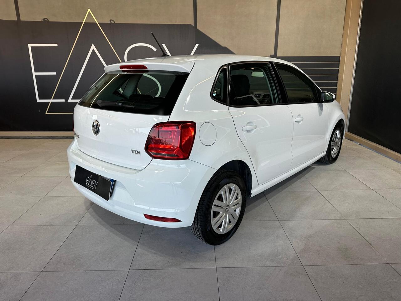 Volkswagen Polo 5p 1.4 tdi Comfortline 75CV * NEOPATENTATI *