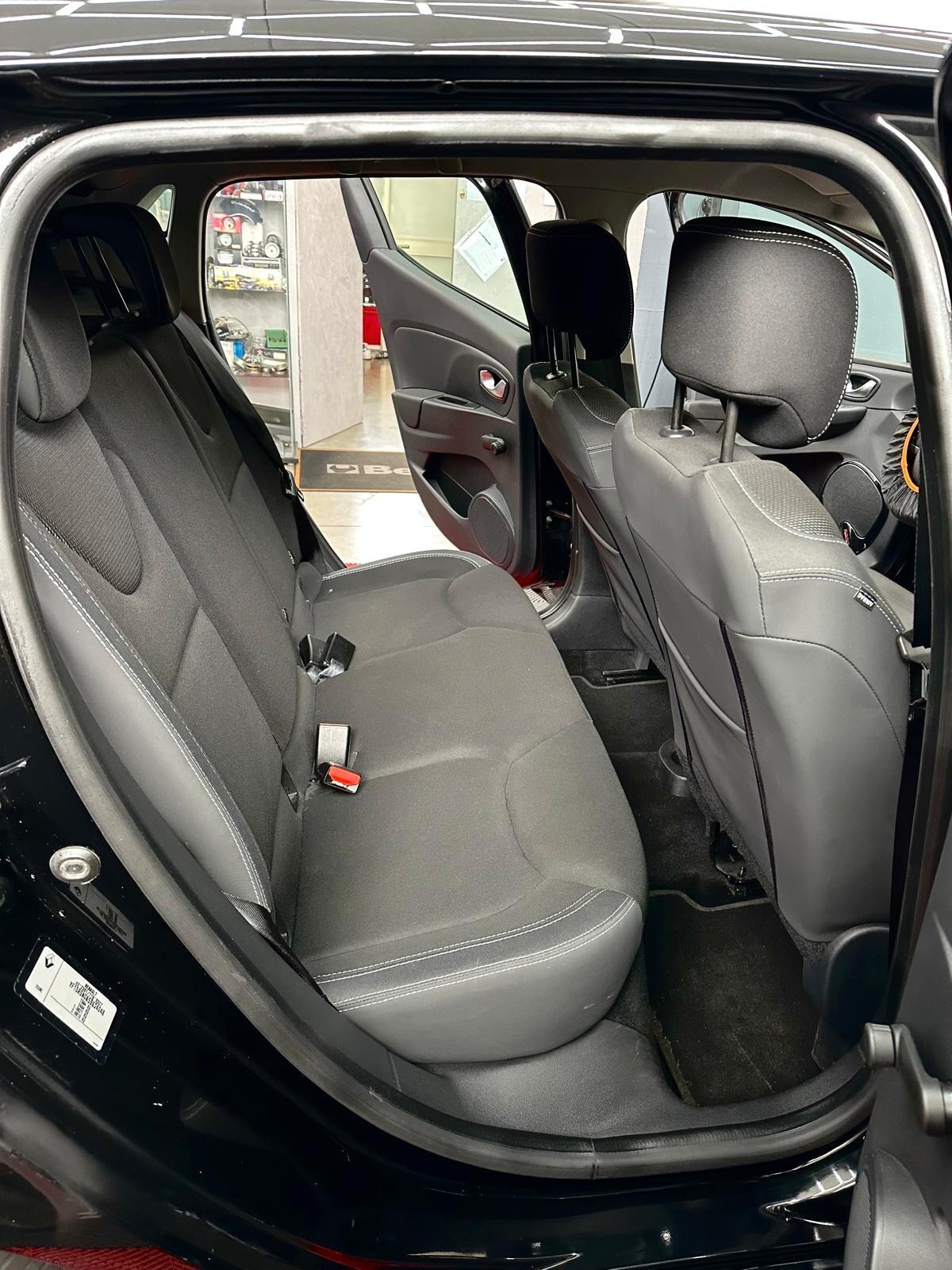 Renault Clio DUEL2 NEOPATENTATI