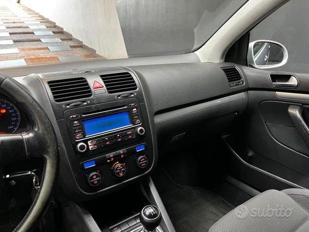 VOLKSWAGEN Golf 2.0 TDI - FABIANOAUTO