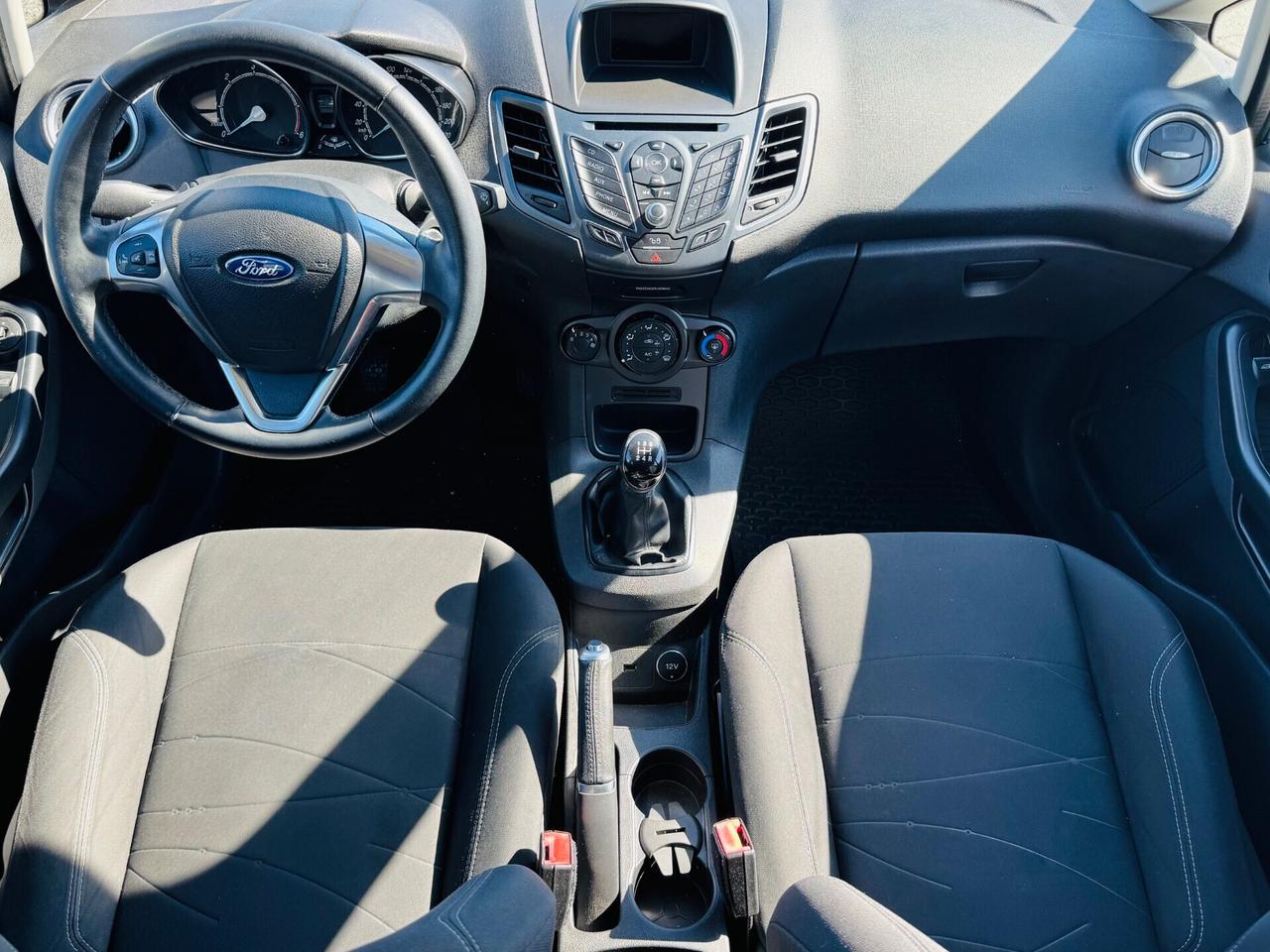 Ford Fiesta 1.5 TDCi 75CV 5 porte Business