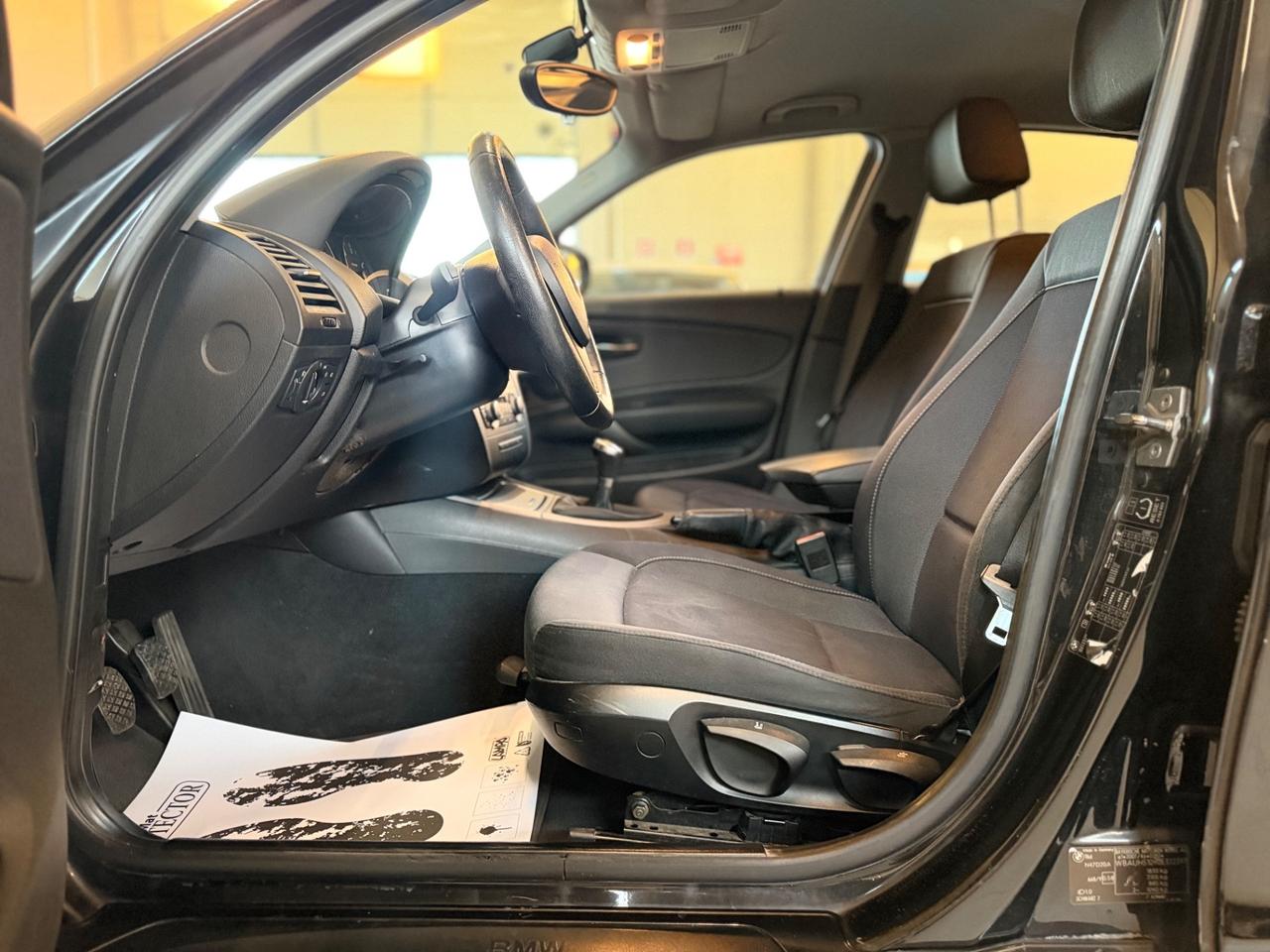 Bmw 116 116d 2.0 116CV cat 5 porte Attiva NEOPATENTATI