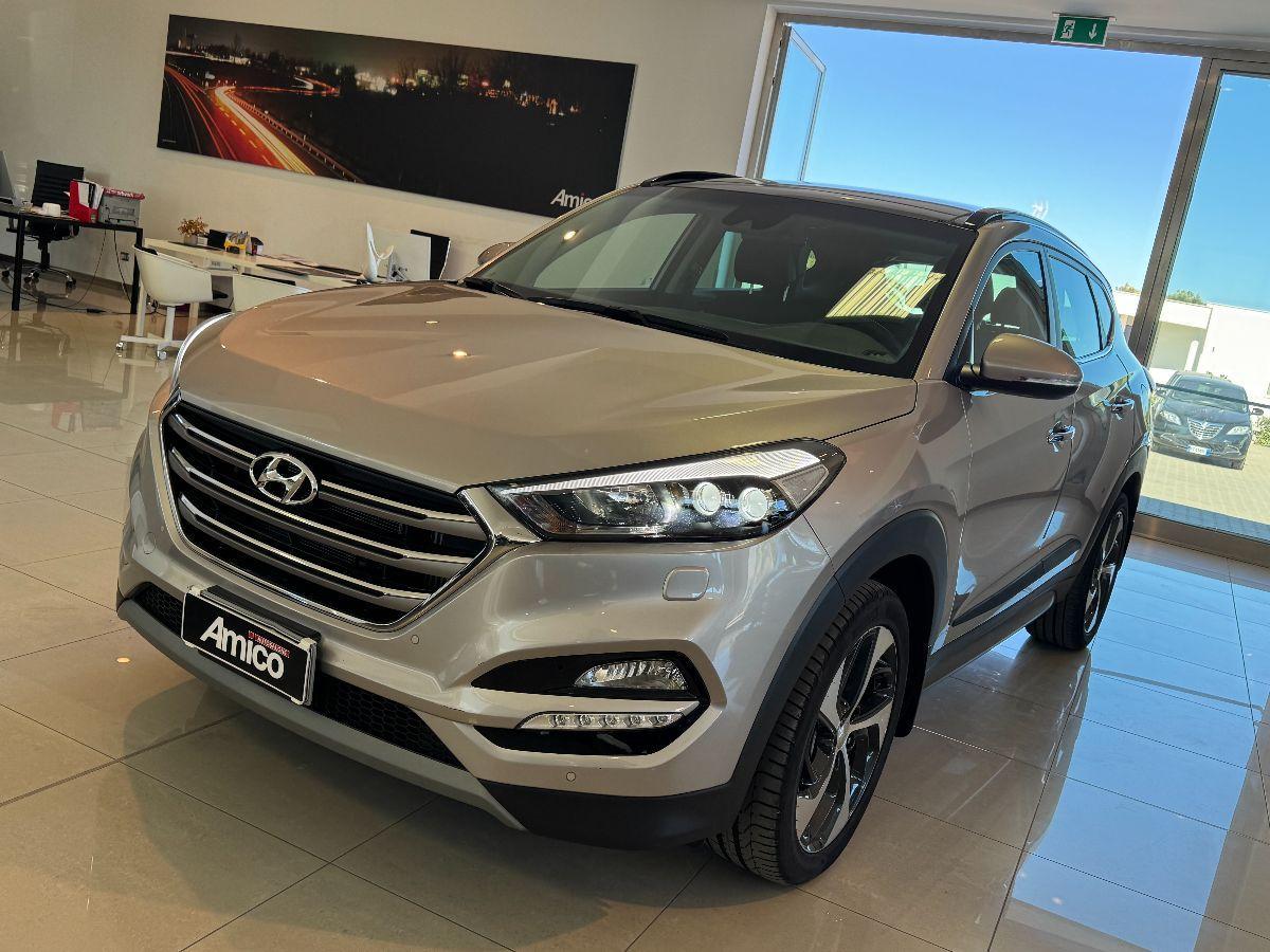 HYUNDAI Tucson 1.7 CRDi XPossible Tetto Cerchi 19